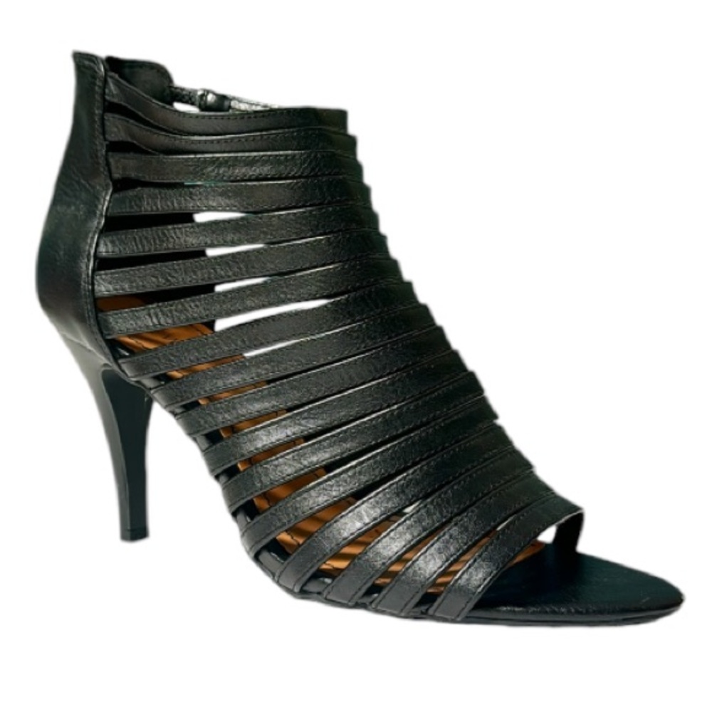 Nine West Sheila black vegan leather cut out peep toe stiletto heels size 9.5